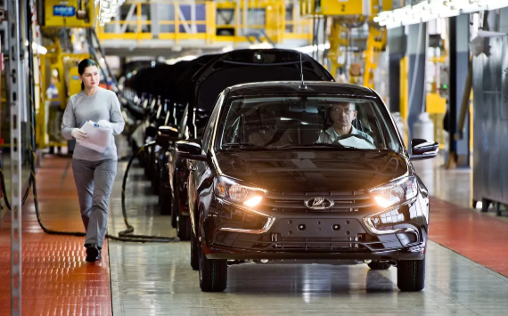 Продажи Lada в феврале выросли на 34%
